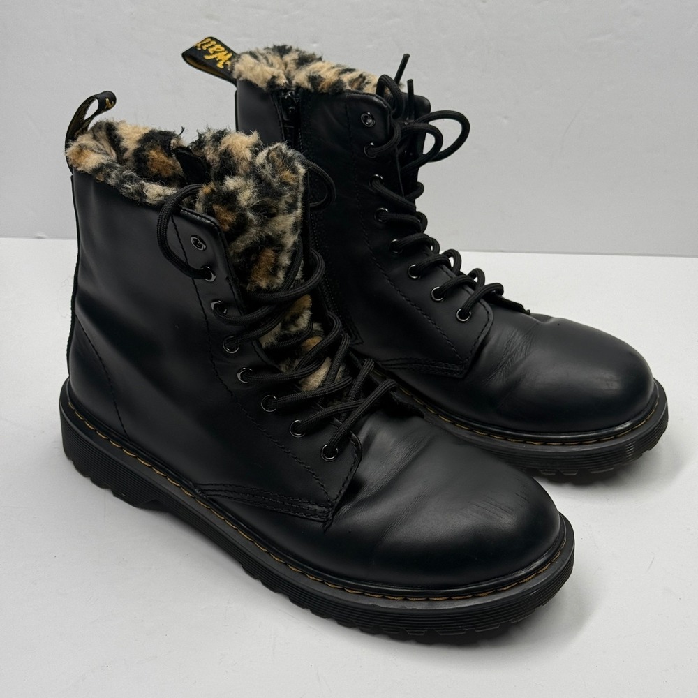 Dr. Martens 1460 Serena Leo Leopard Faux Fur Lined‎ Black Leather Boots 6M